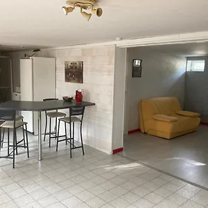 https://appartement-en-rez-de-chaussee-de-maison.hotels-rhonealpes.com